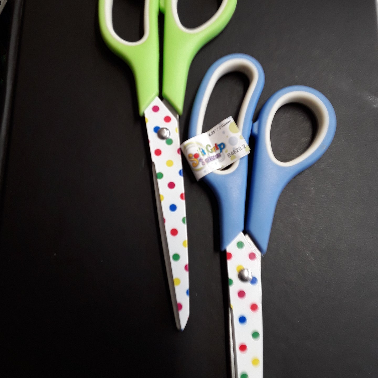 Sew Tasty Scissors: general craft quality : 21cm/8.25in