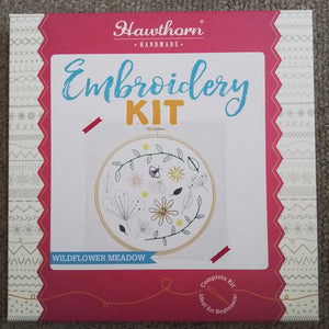 Hawthorn Contemporary Embroidery Kit