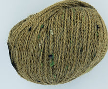Load image into Gallery viewer, * King Cole Homespun Double Knitting Yarn